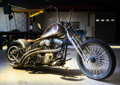 Rénovation moto de collection - Harley Softail