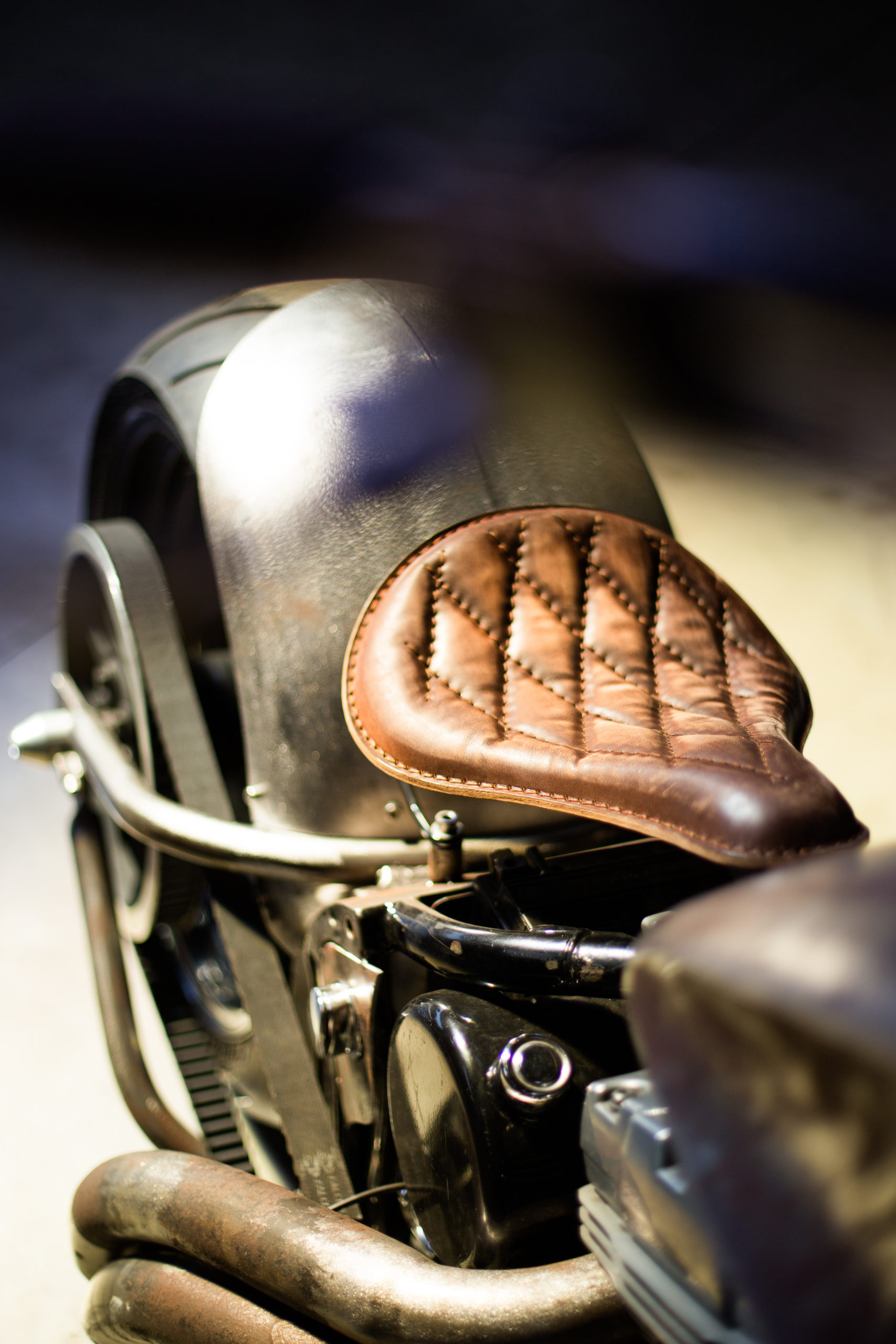 Rénovation moto de collection - Harley Softail