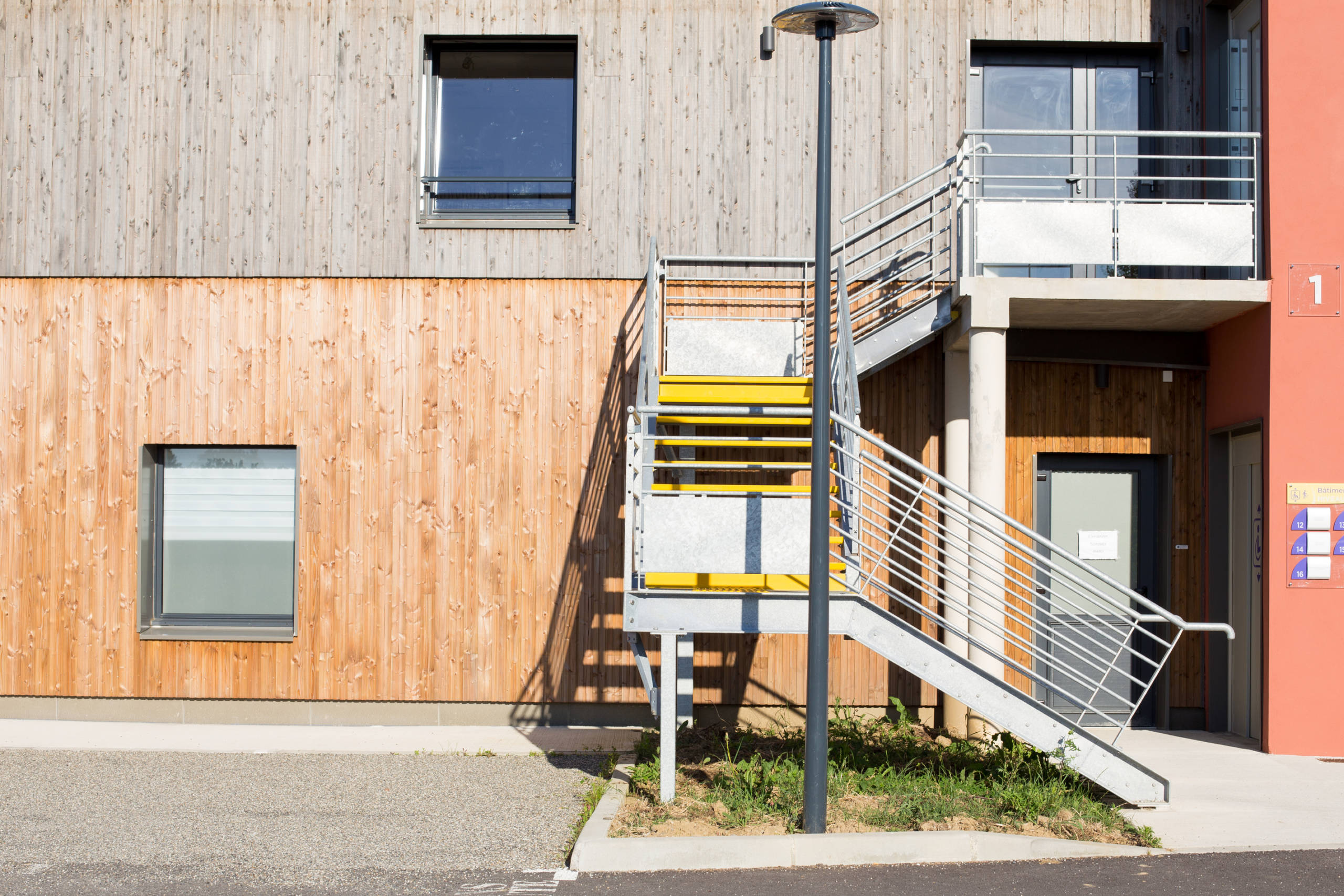 Escalier en acier aux normes ERP