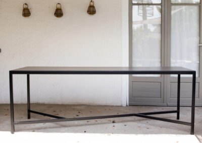 Table haute pour l’extérieur