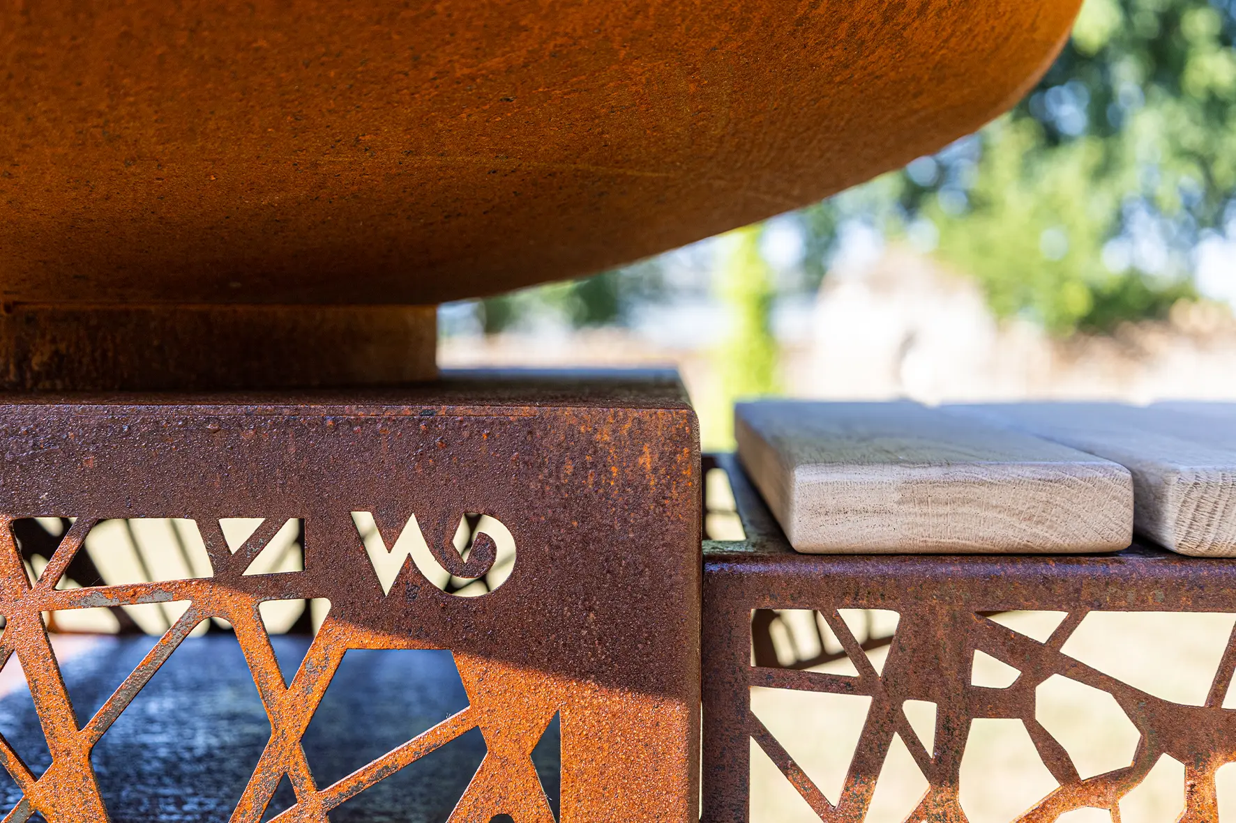 brasero corten welding design