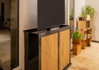 Meuble TV motorisé PM - avec télé de côté