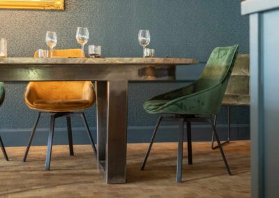 Table acier et marbre