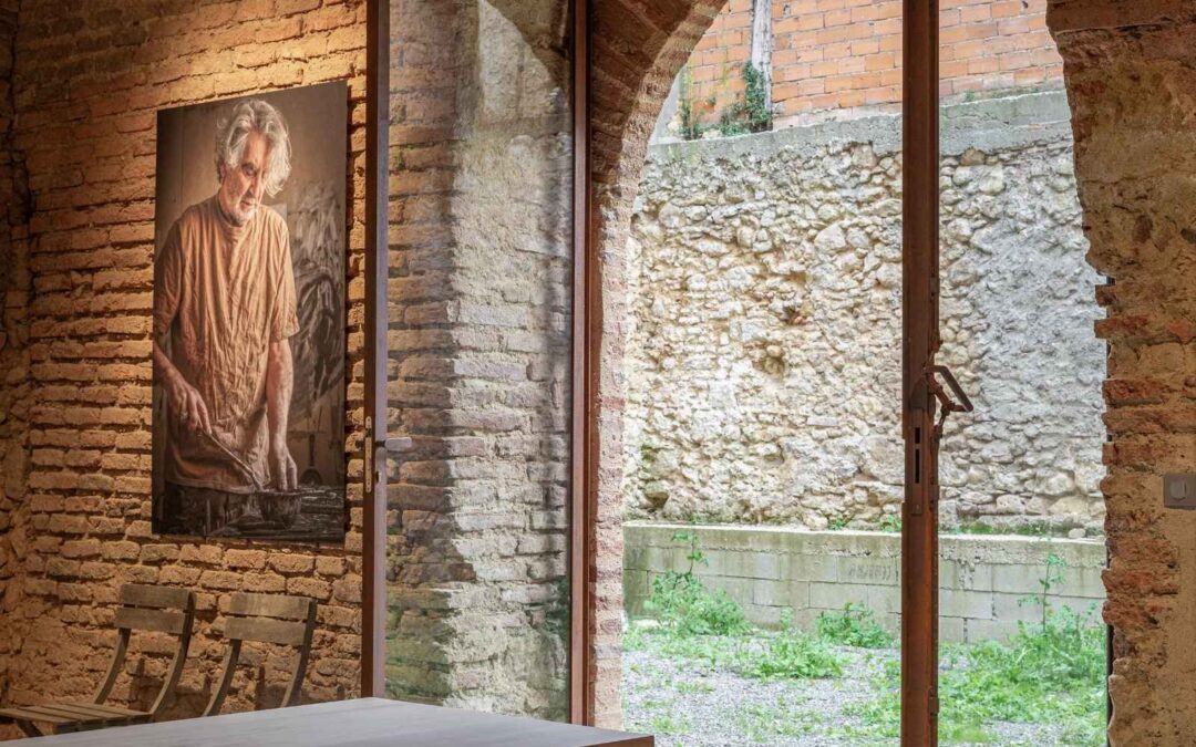 Porte en acier rouillé Corten à Marciac (32)