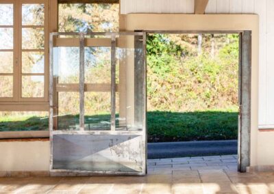 Porte verrière en pente vue intérieure