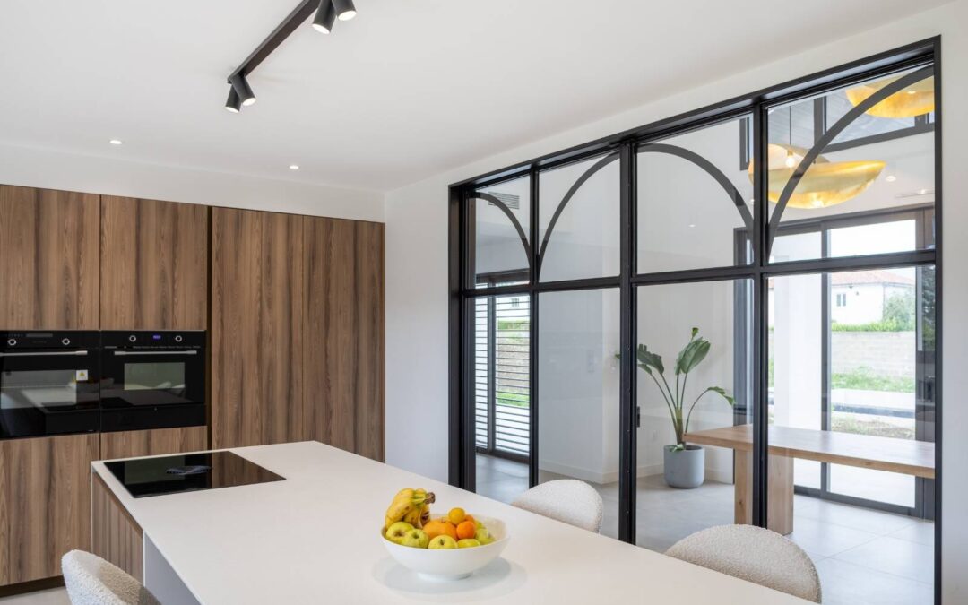 Verrière art déco en acier thermolaqué noir