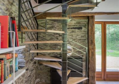 Escalier en colimacon chene