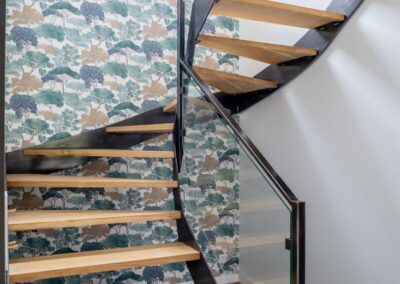 Escalier limon lateraux acier